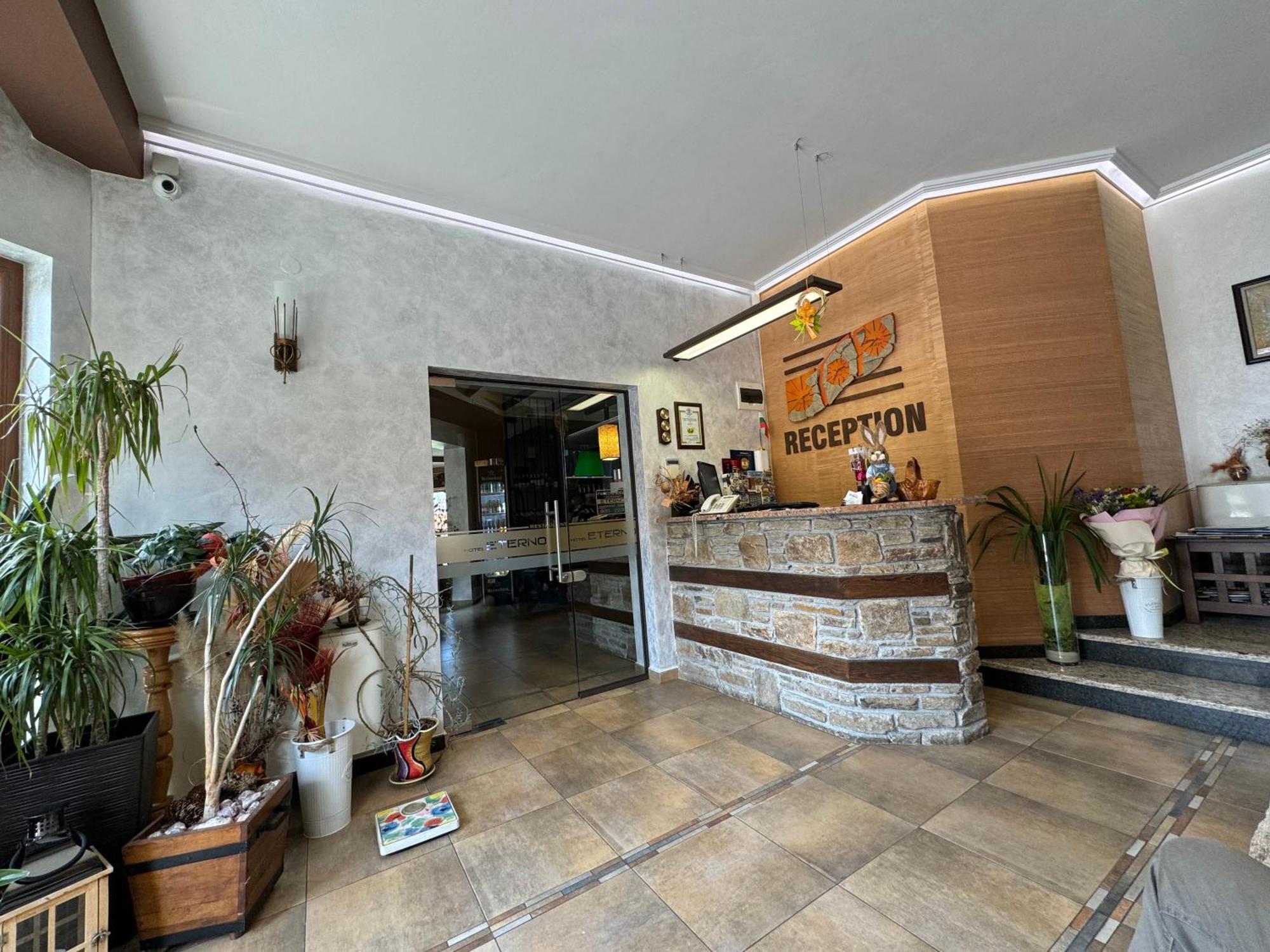 Family Eterno Hotel